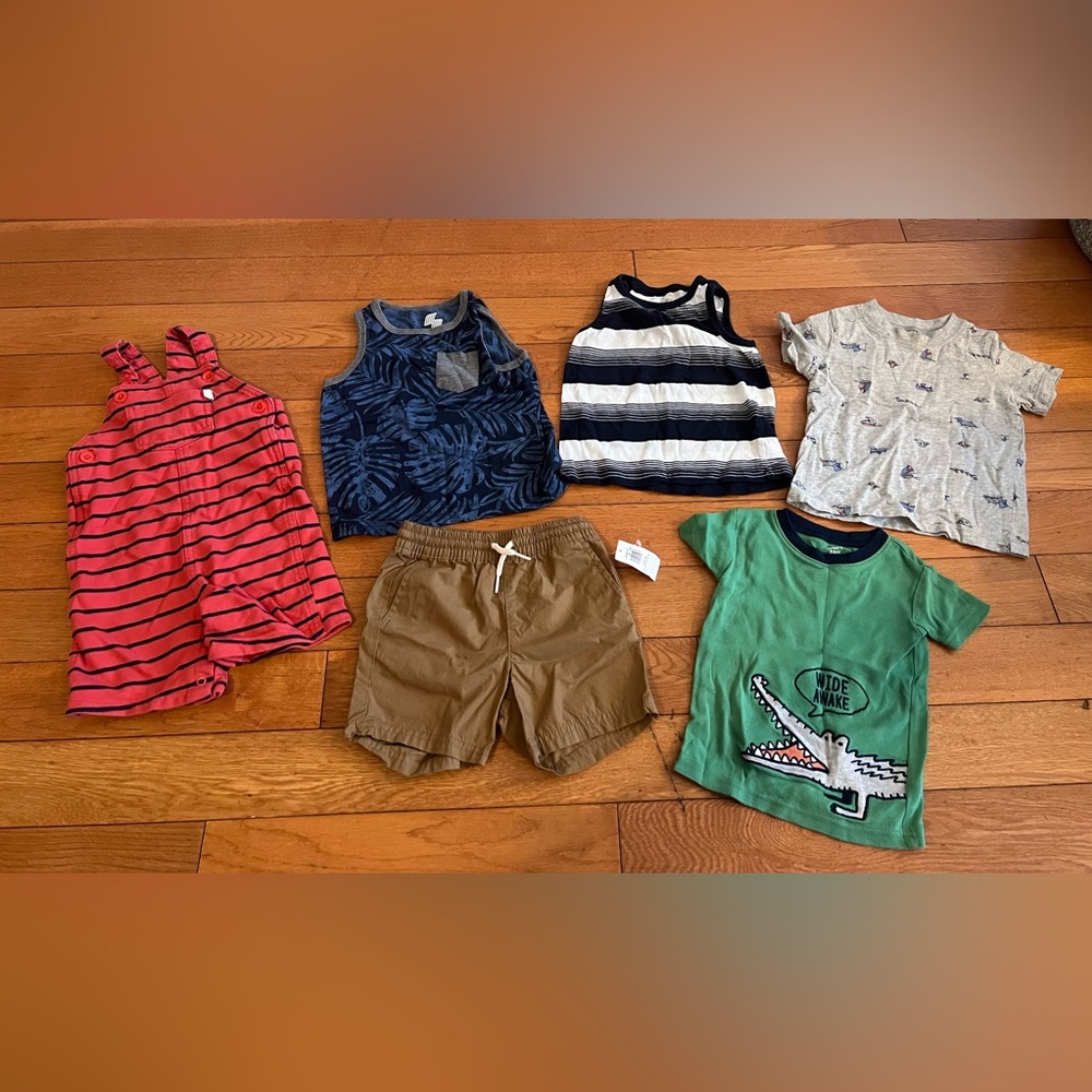 Summer bundle, Lot of 18-24 month baby clothes: Carters, Old Navy, Place Sport